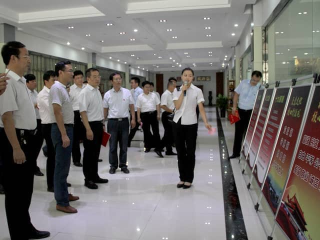 梁山縣委常委、組織部部長(cháng)王建一行蒞臨天意機械調研