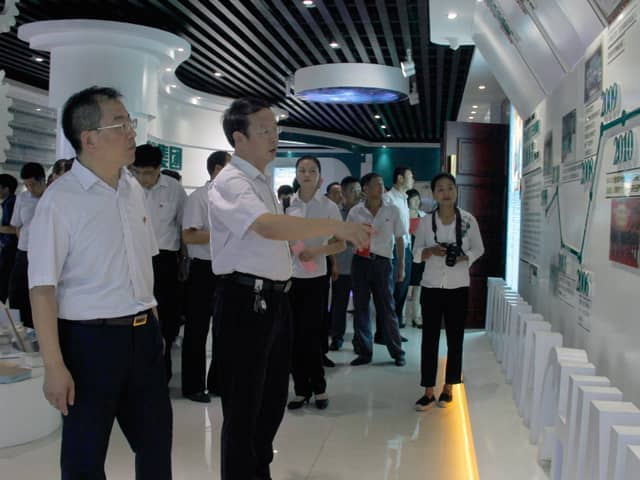 梁山縣委常委、組織部部長(cháng)王建一行蒞臨天意機械調研