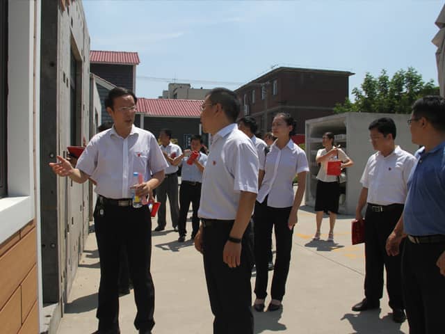 梁山縣委常委、組織部部長(cháng)王建一行蒞臨天意機械調研