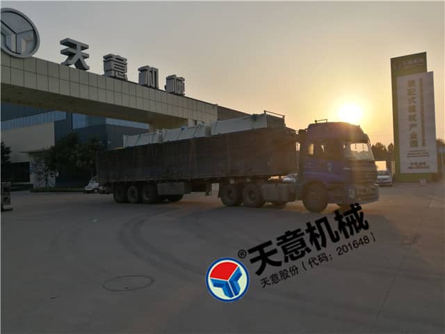 國慶時(shí)節天意機械發(fā)貨忙