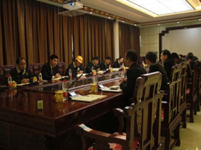 天意機械與萬(wàn)科房產(chǎn)強強聯(lián)合暨新型建材裝備技術(shù)交流會(huì )隆重召開(kāi)！