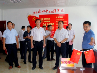 梁山縣委常委、組織部部長(cháng)王建一行蒞臨天意機械調研