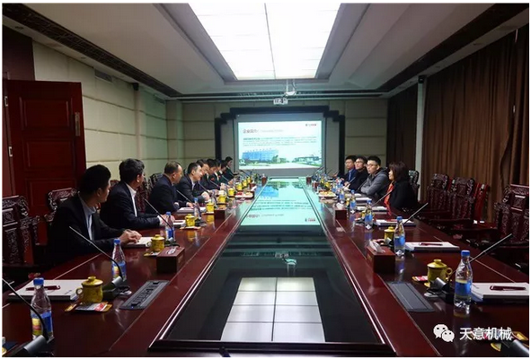 碧桂園集團副總裁兼采購中心總經(jīng)理楊麗興一行蒞臨天意參觀(guān)考察 碧桂園集團副總裁兼采購中心總經(jīng)理楊麗興一行蒞臨天意參觀(guān)考察